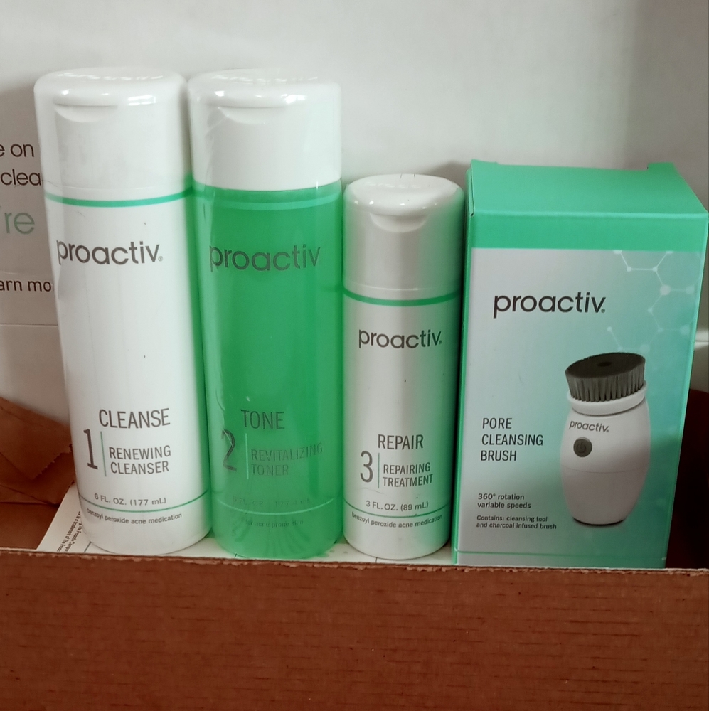Proactiv acne kit